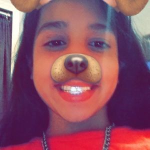 Meet your Posher, Aylene